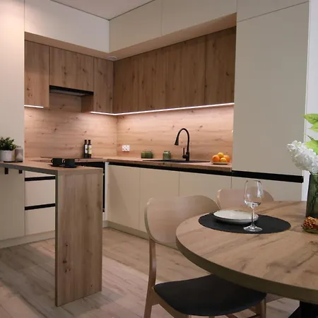 Poznan Przytulne Apartamenty Lesnych Skrzatow Exterior foto